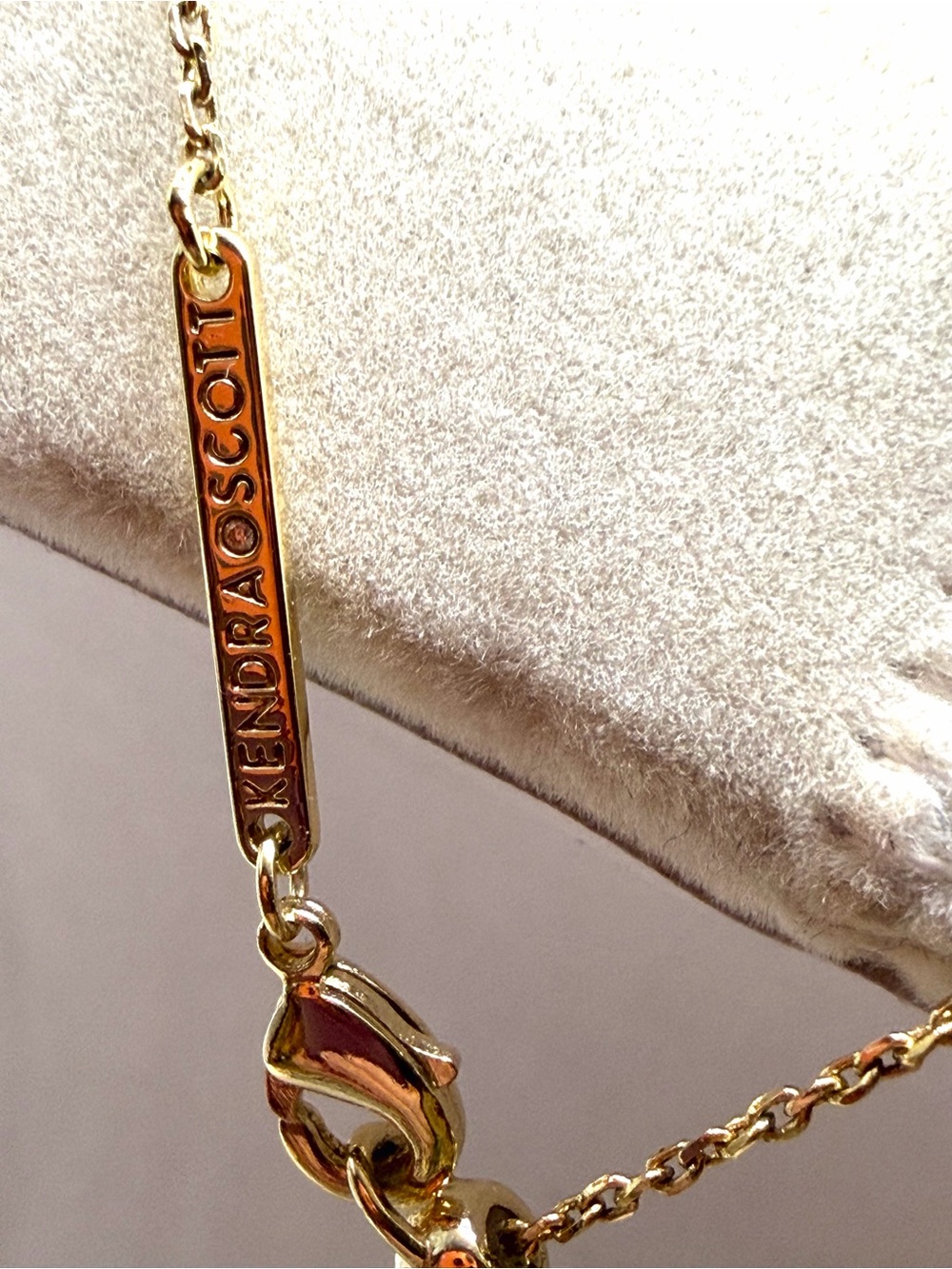 Kendra Scott Elise Gold Necklace - Picture 4 of 6